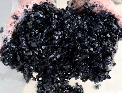 七坊镇沥青冷补料（沥青砂）的优势特点与施工流程解析